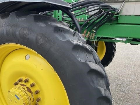 2020 John Deere R4044