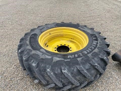 2020 John Deere R4044