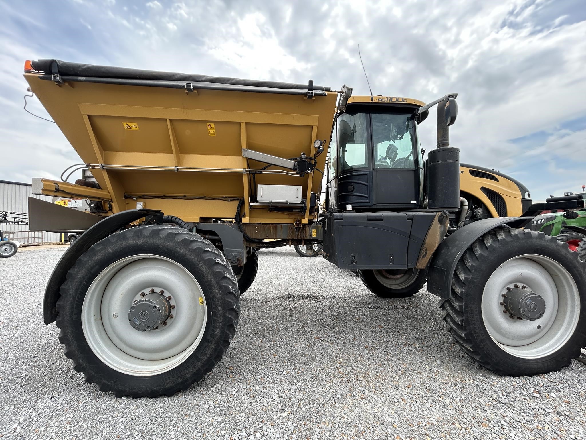 2021 Rogator RG1100C