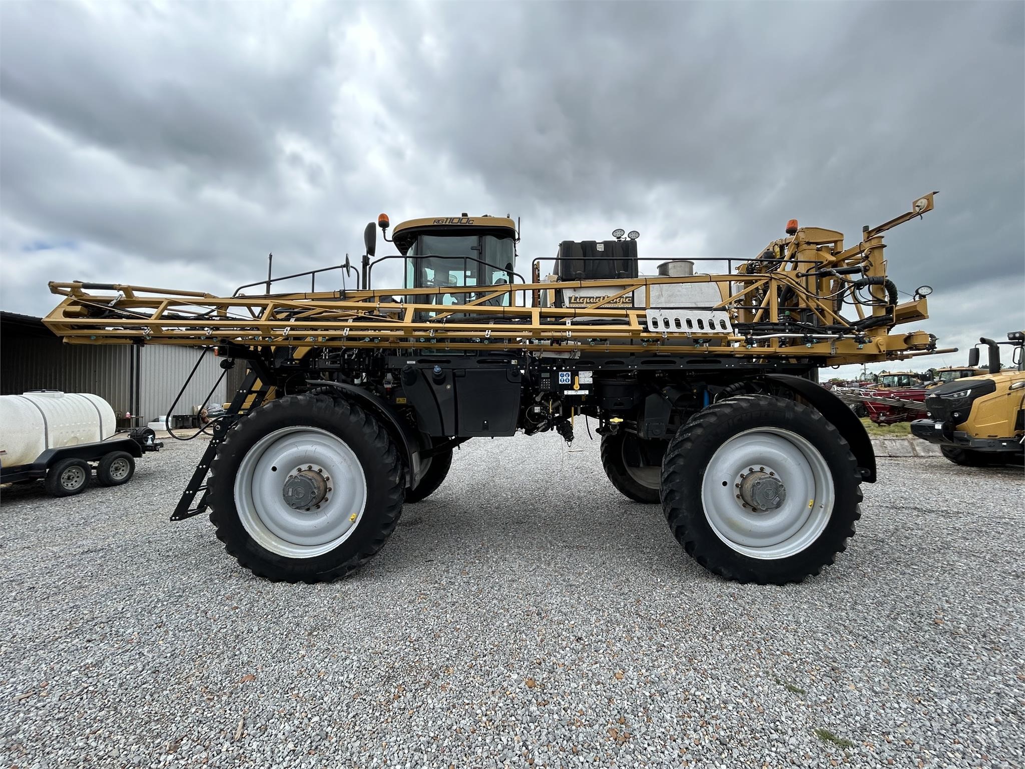 2019 Rogator RG1100C