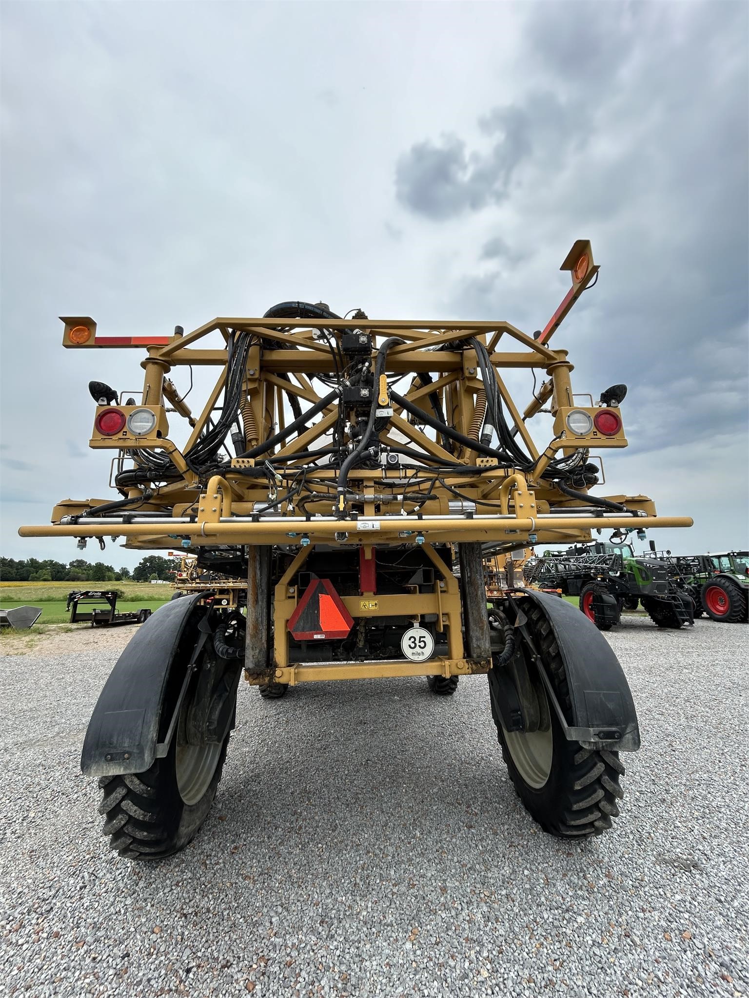 2022 Rogator RG1300C