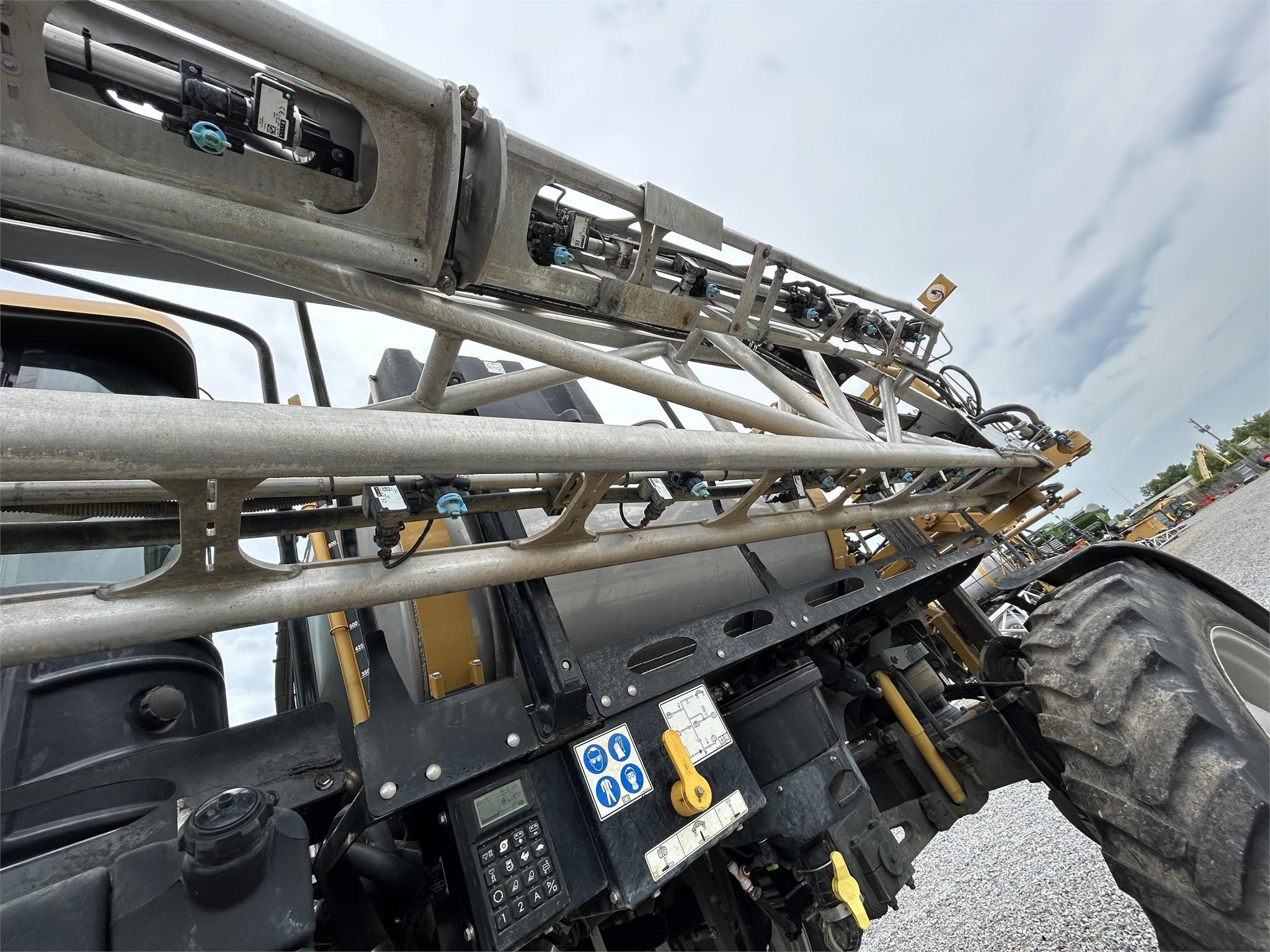 2022 Rogator RG1300C