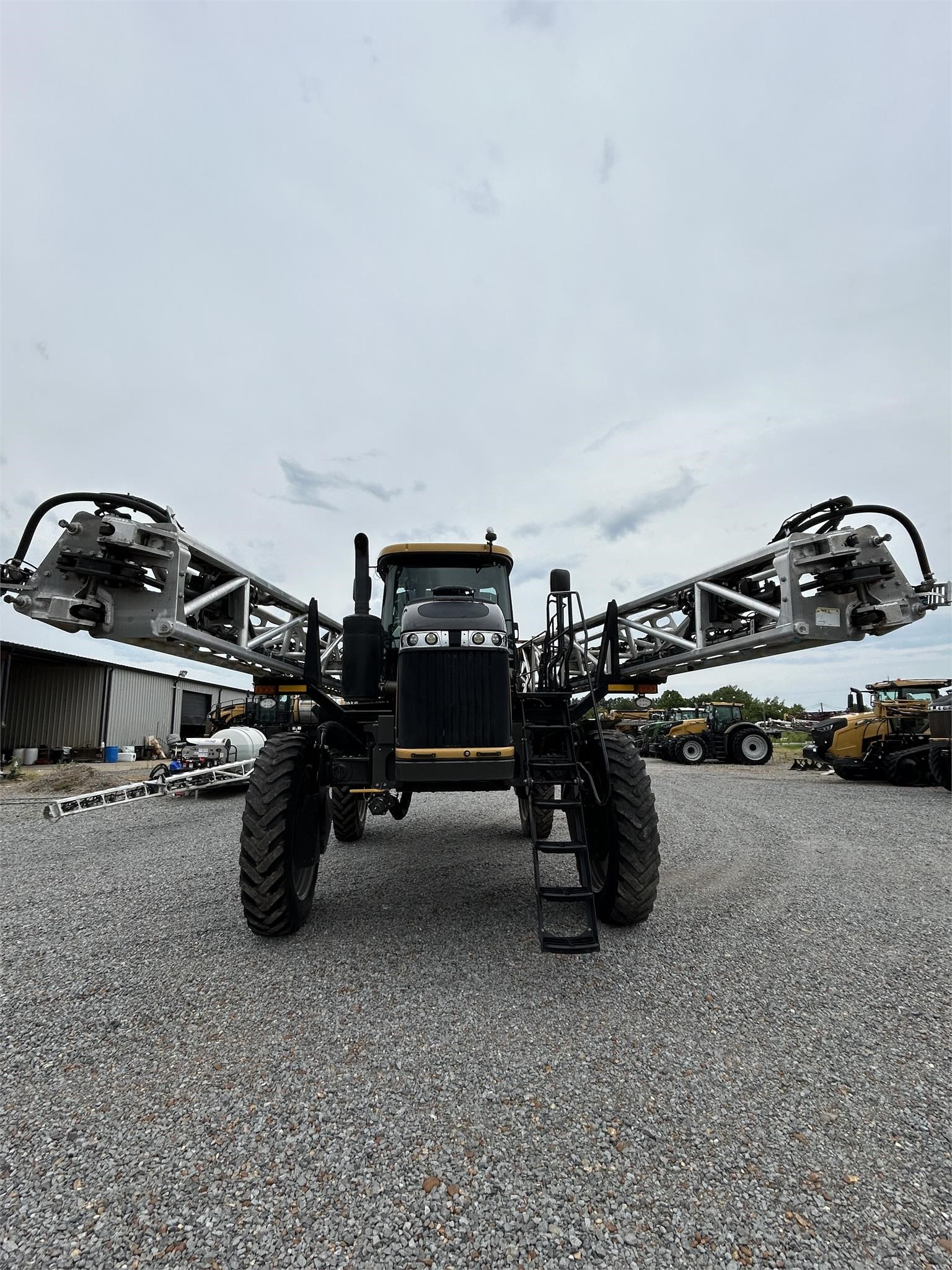 2022 Rogator RG1300C