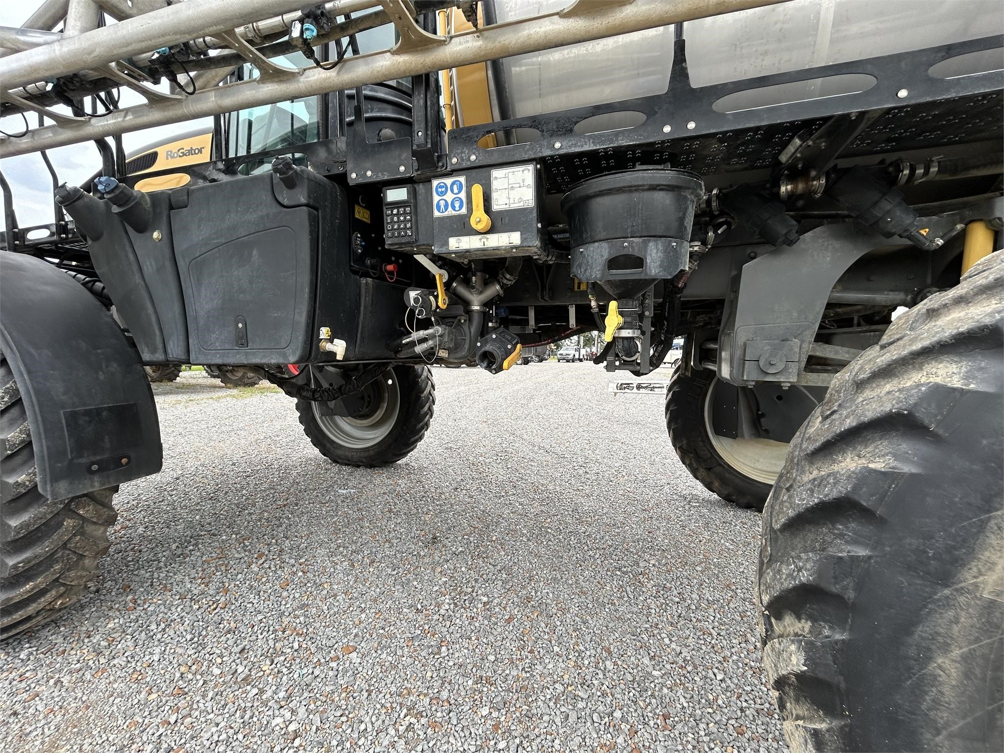 2022 Rogator RG1300C