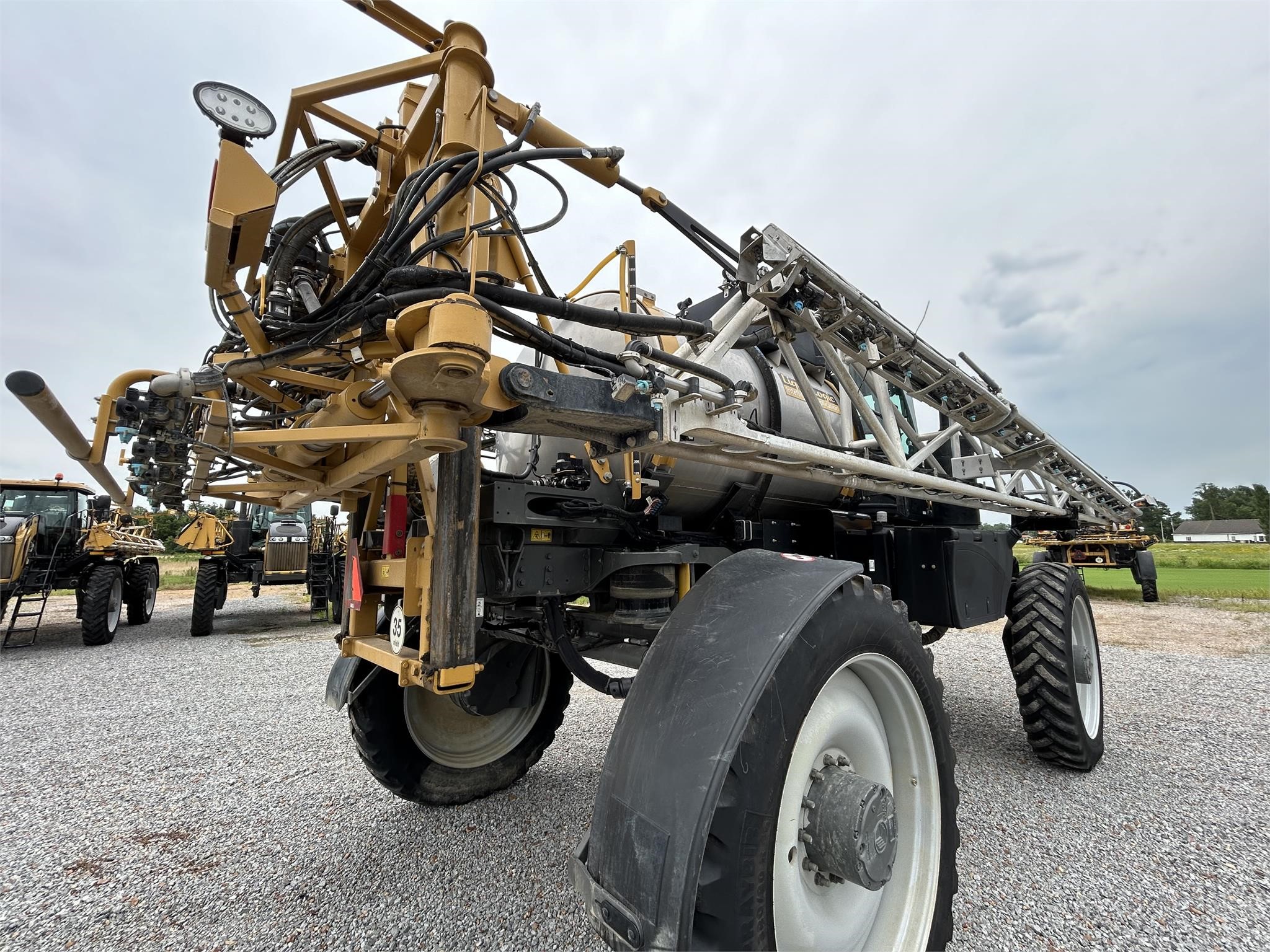2022 Rogator RG1300C