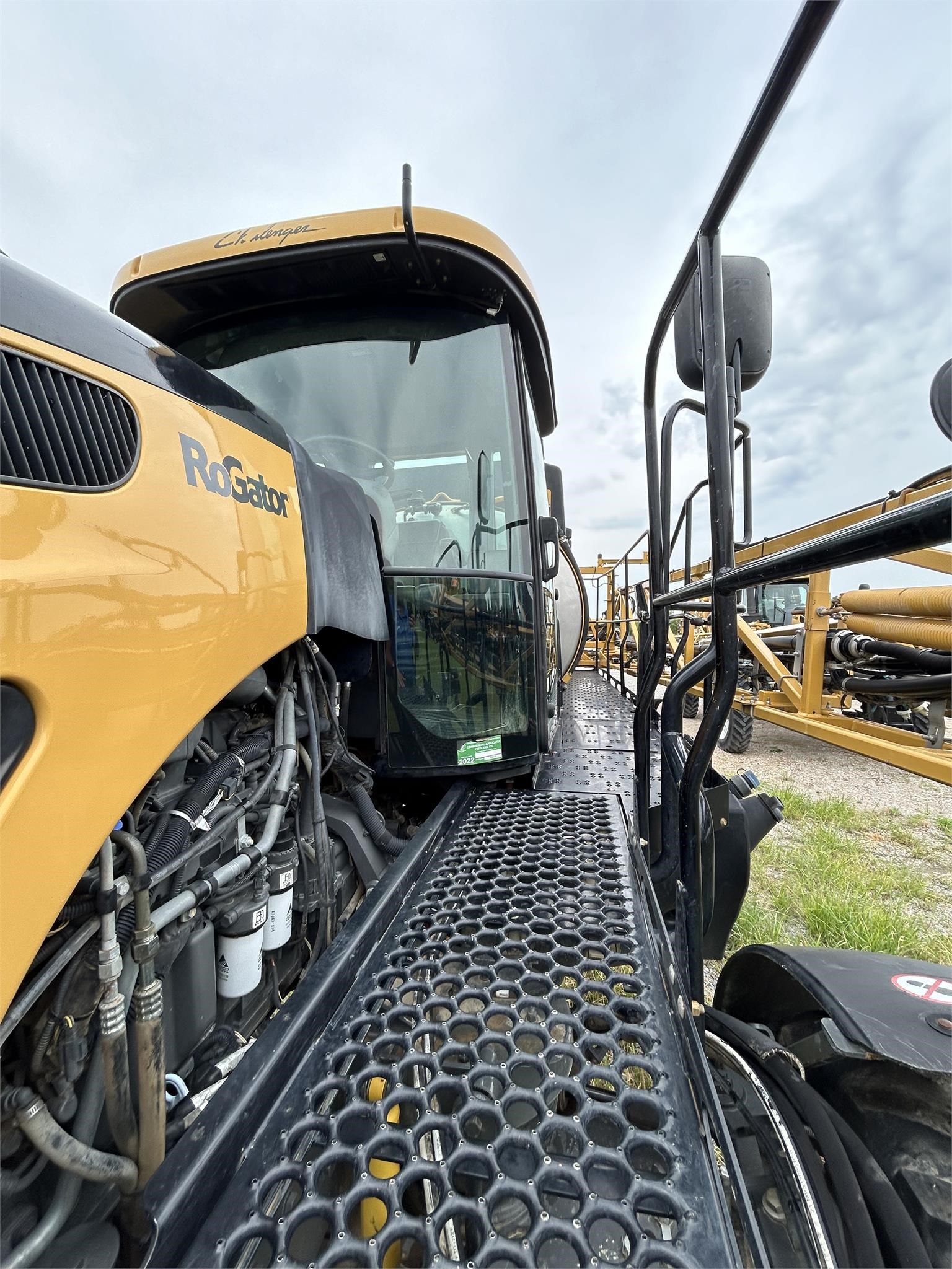 2019 Rogator RG1300C