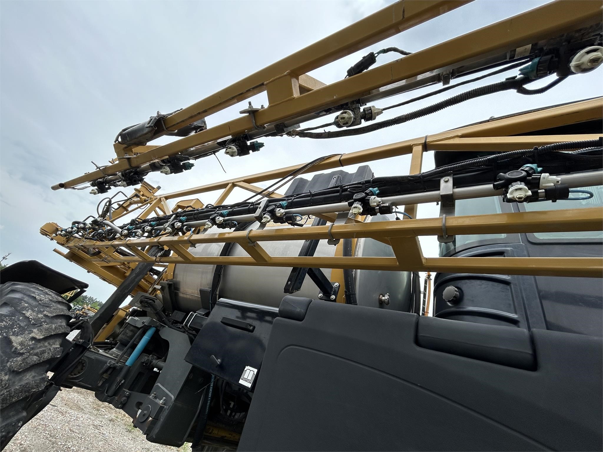 2019 Rogator RG1300C