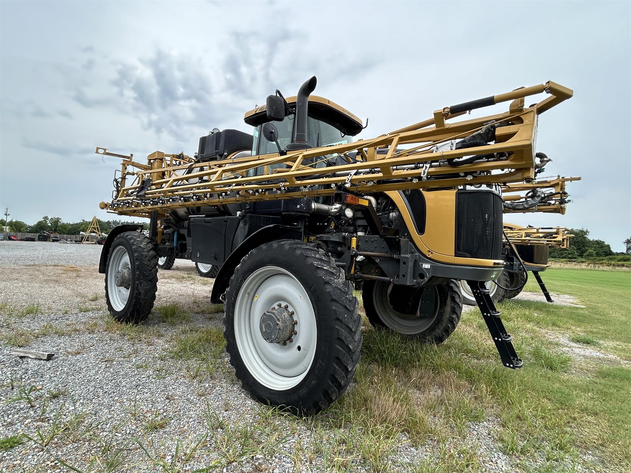 2019 Rogator RG1300C