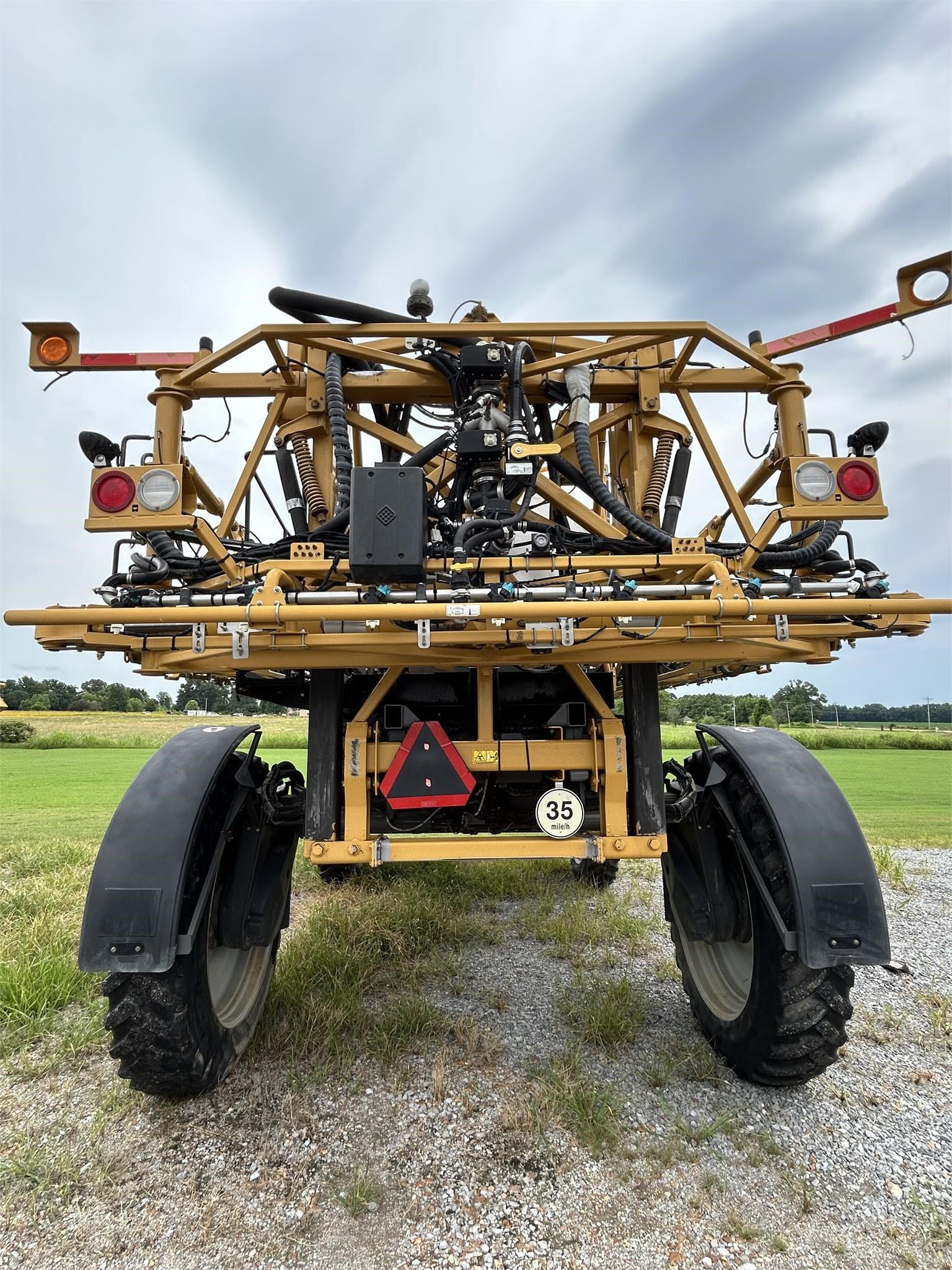 2019 Rogator RG1300C